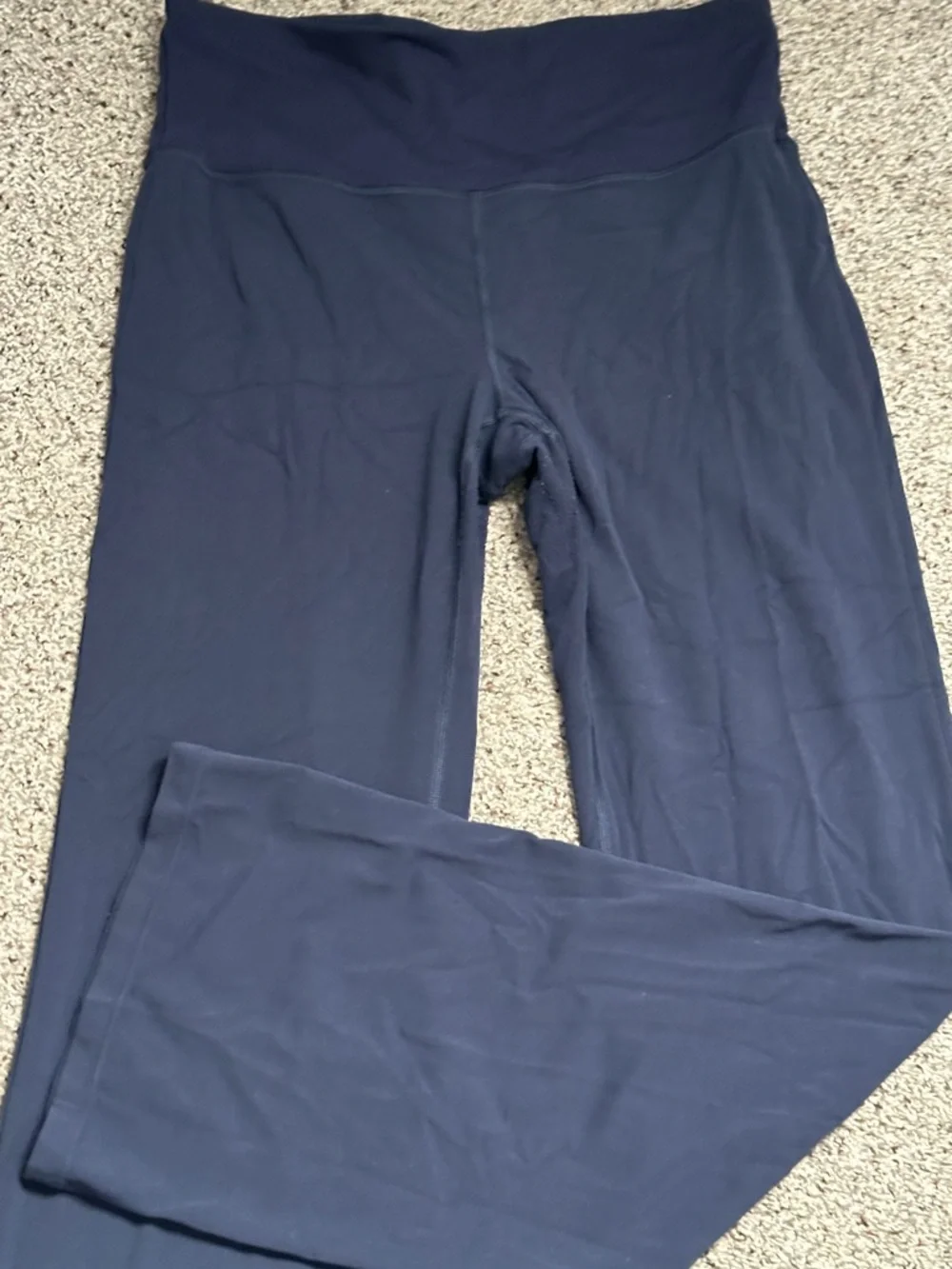 Athleta studio flare Navy  Yoga Pants size L active wear,yoga gym  stretch soft